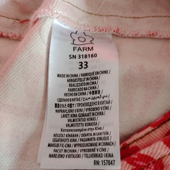 Farm Rio Red Belted Shorts 33 - Picture 11 of 12